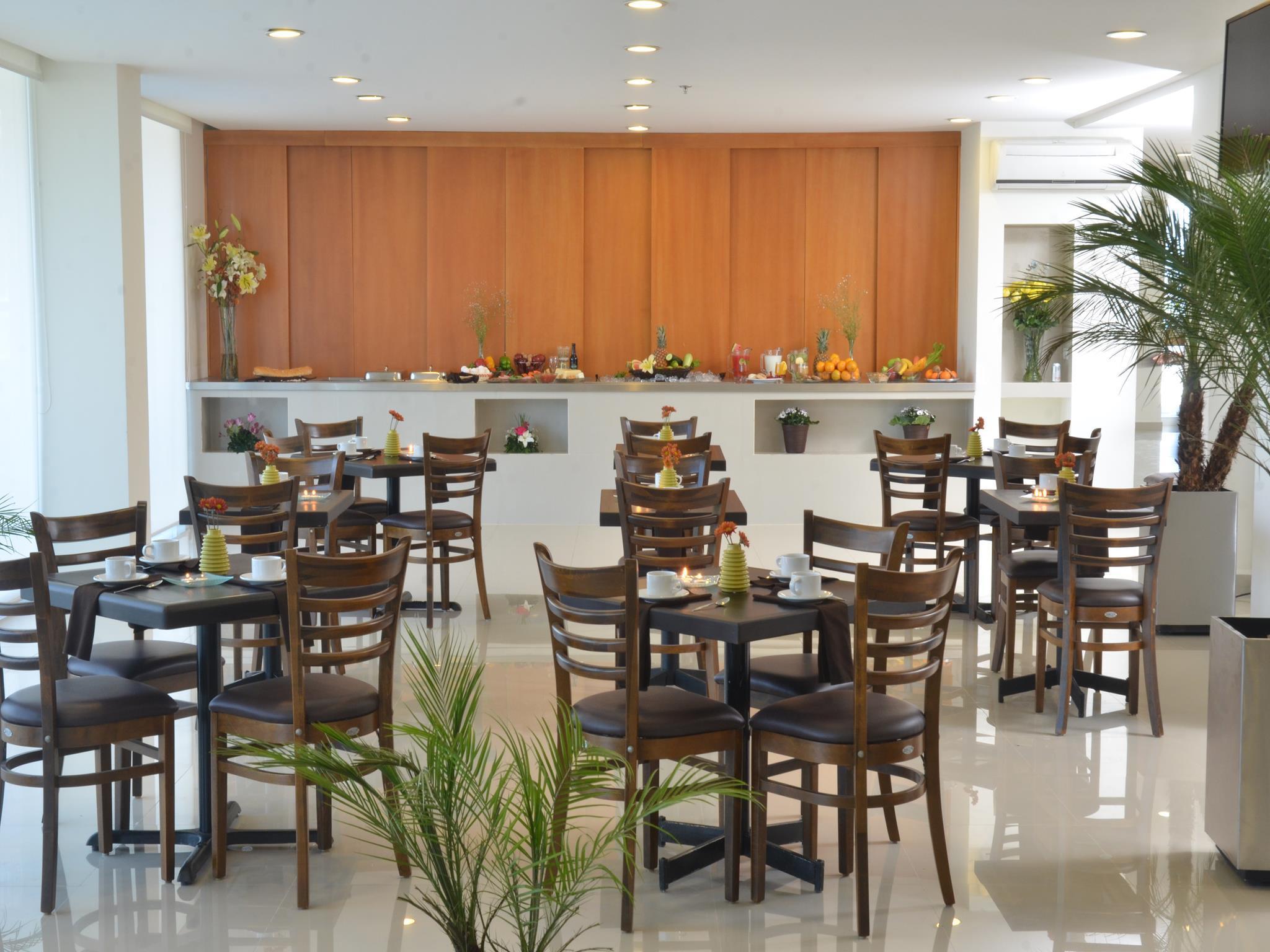 Mision Express Monterrey Aeropuerto La Fe Hotell Apodaca Eksteriør bilde