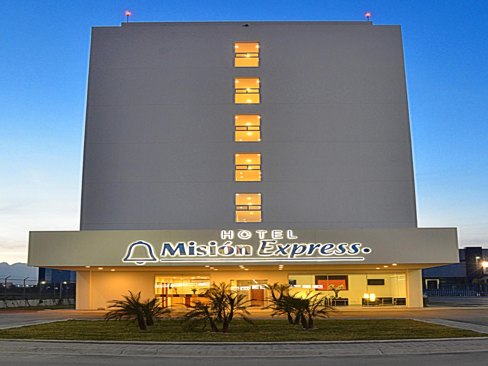 Mision Express Monterrey Aeropuerto La Fe Hotell Apodaca Eksteriør bilde